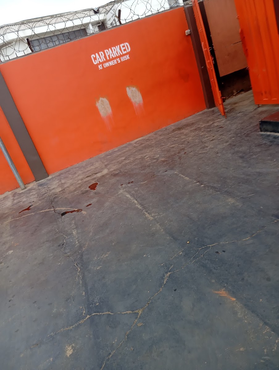 Chicken And Co Restaurant-5